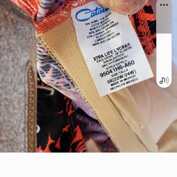 Catalina Hawaiian Print PLUS halter Swimsuit.3X - Picture 11 of 13